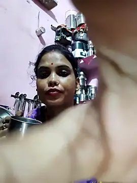 Cut ragni online show from October 2025 06:14:02 PM