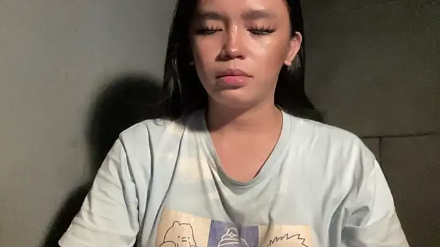 Claudia Johnson online show from October 2025 05:37:01 AM