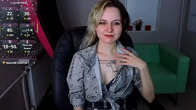 girl next doorr online show from October 2025 01:07:02 PM