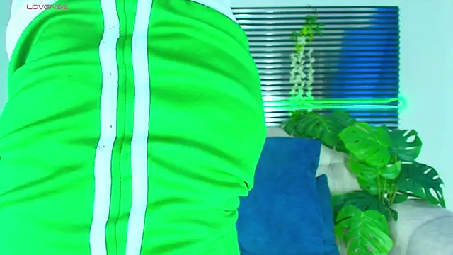 CamiiGuzmanX online show from March 2026 08:59:02 PM