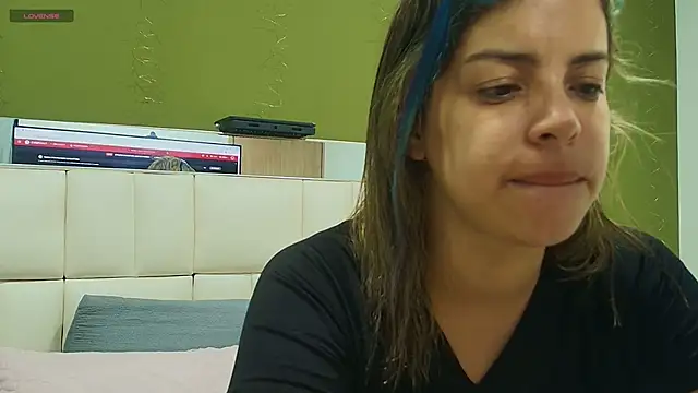 gisell gomez online show from October 2025 12:26:01 PM