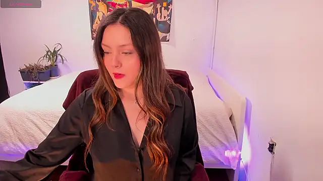 Charlotte-Jones813 online show from March 2026 02:56:01 PM