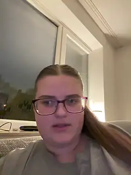 CurvyPaar2 online show from February 2026 06:57:01 PM