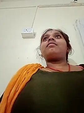 Snapshot of Hot_crety chatting on October 2025 12:02:02 PM Hot crety online show from October 2025 12:02:02 PM