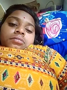 Hot crety online show from November 2025 11:35:01 PM