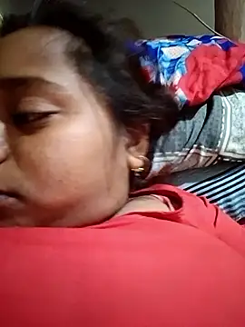 Hot crety online show from November 2025 01:00:02 AM