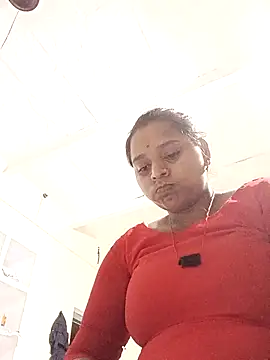 Hot crety online show from June 2026 09:04:01 PM