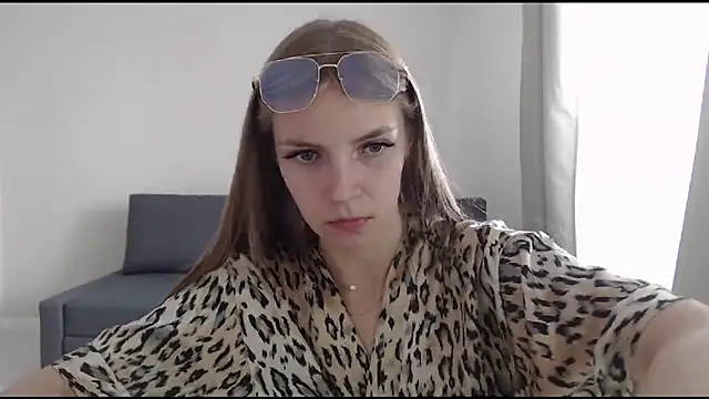 Snapshot of HitGyrl chatting on July 2026 08:56:02 AM HitGyrl online show from July 2026 08:56:02 AM