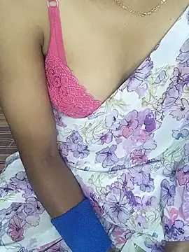 Snapshot of sneha_bebo chatting on July 2026 02:24:01 PM sneha bebo online show from July 2026 02:24:01 PM