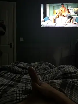 randomguy111335 online show from April 2026 08:52:02 AM