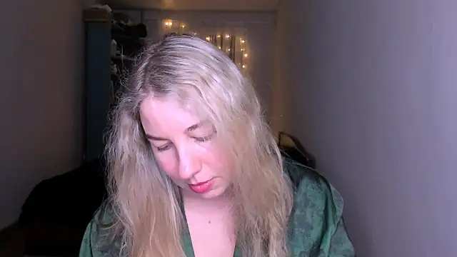 NancySanders online show from April 2026 07:05:02 PM