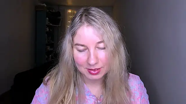 NancySanders online show from April 2026 06:49:02 PM