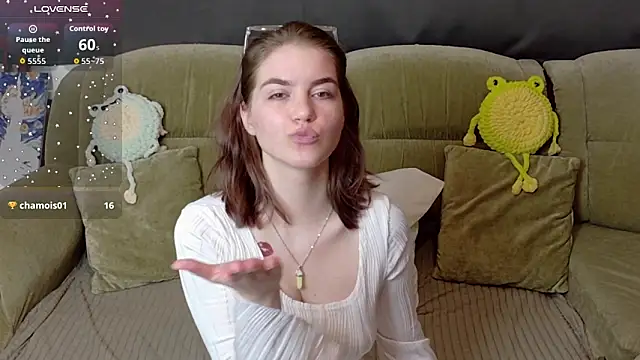 ElzaBlis online show from April 2026 02:44:01 PM