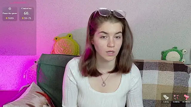 Snapshot of ElzaBlis chatting on May 2026 01:16:02 PM ElzaBlis online show from May 2026 01:16:02 PM