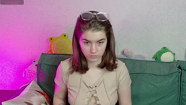 Snapshot of ElzaBlis chatting on June 2026 01:14:01 PM ElzaBlis online show from June 2026 01:14:01 PM