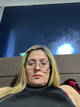 linda-mature43 online show from October 2025 03:42:01 AM