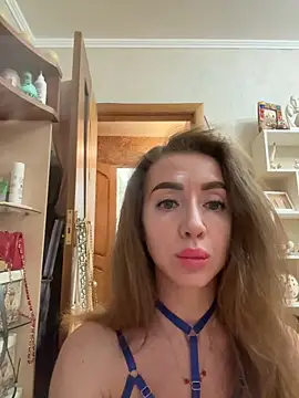 Snapshot of MarinaDiva11_74 chatting on May 2026 08:03:02 PM MarinaDiva11 74 online show from May 2026 08:03:02 PM