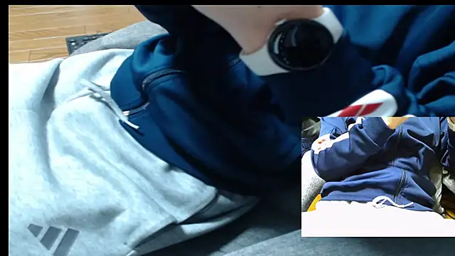 Yasu2000 online show from April 2026 01:45:01 AM