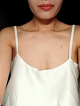 Hinna x online show from September 2025 10:34:01 PM