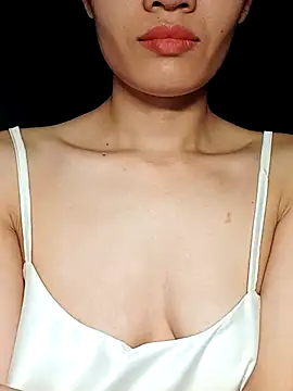 Hinna x online show from September 2025 10:46:02 PM