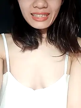 Hinna x online show from October 2025 08:39:01 PM