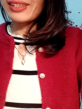 Hinna x online show from February 2026 03:29:01 PM