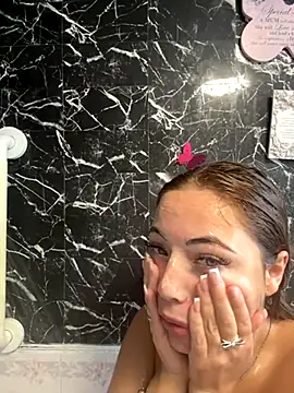 AroraAngel online show from October 2025 01:23:02 PM