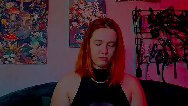 Snapshot of the_high_priestess chatting on April 2026 04:57:02 AM the high priestess online show from April 2026 04:57:02 AM