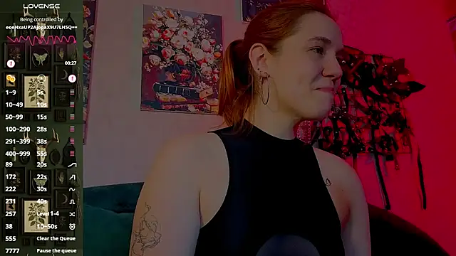 Snapshot of the_high_priestess chatting on May 2026 05:13:02 AM the high priestess online show from May 2026 05:13:02 AM