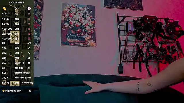 Snapshot of the_high_priestess chatting on May 2026 05:25:01 AM the high priestess online show from May 2026 05:25:01 AM