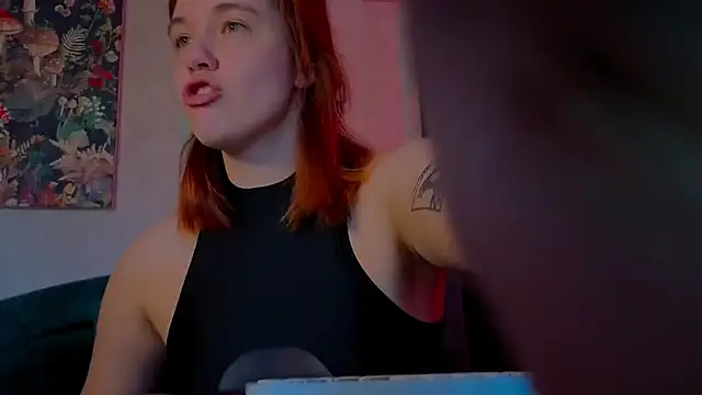 Snapshot of the_high_priestess chatting on May 2026 05:03:02 AM the high priestess online show from May 2026 05:03:02 AM