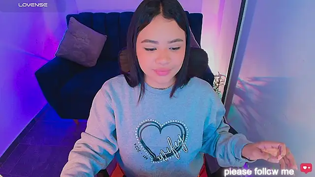 nicemiiaa7  online show from March 2026 12:11:01 PM