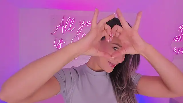 aleksandramiller  online show from April 2026 12:55:02 PM