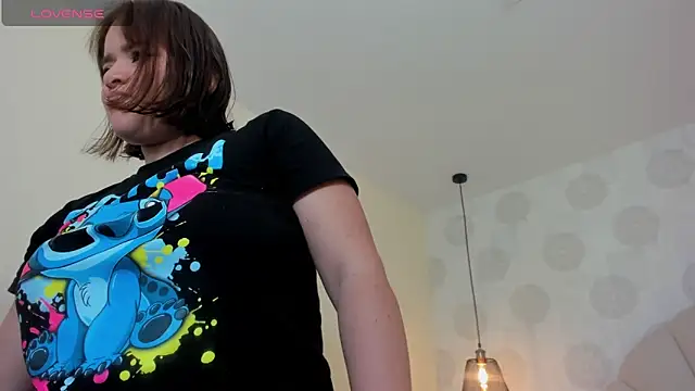 GIANAMILLER6 online show from April 2026 12:09:02 PM