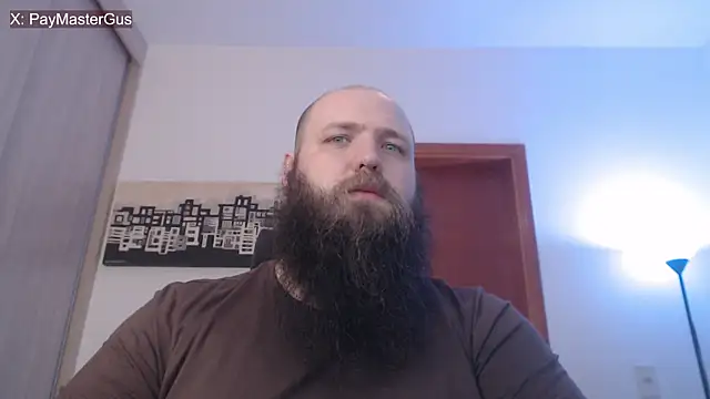 Snapshot of PayMasterGus chatting on November 2025 03:51:02 AM PayMasterGus online show from November 2025 03:51:02 AM