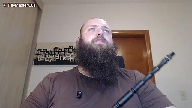 Snapshot of PayMasterGus chatting on March 2026 01:00:02 AM PayMasterGus online show from March 2026 01:00:02 AM