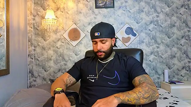 Apolo rousse1 online show from January 2026 10:46:02 PM