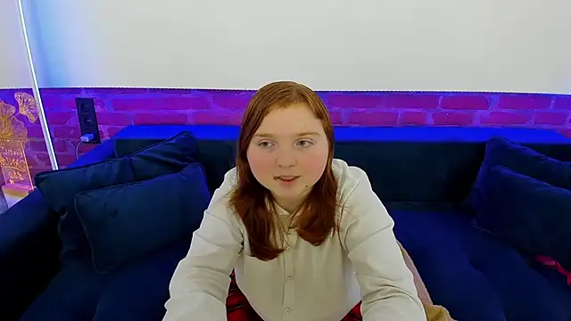 KattyRose8 online show from November 2025 06:44:02 PM