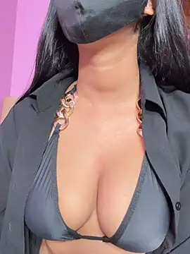 Neha18 online show from April 2026 01:28:01 PM