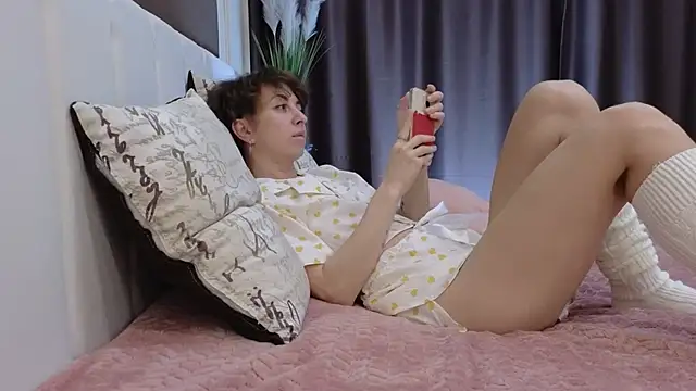 daniellia  online show from October 2025 07:49:01 AM