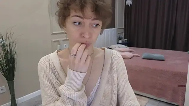 daniellia  online show from October 2025 08:59:02 AM