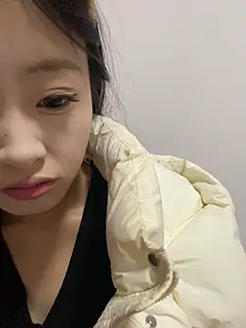 Snapshot of MengMeng0515 chatting on November 2025 11:20:02 AM MengMeng0515 online show from November 2025 11:20:02 AM