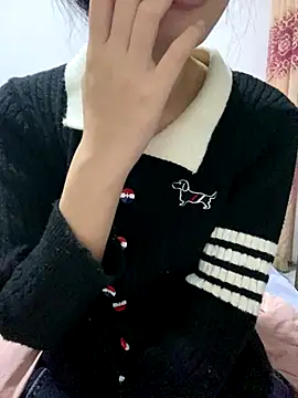 Snapshot of MengMeng0515 chatting on November 2025 11:54:02 AM MengMeng0515 online show from November 2025 11:54:02 AM