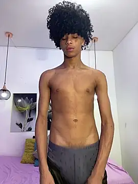 Violet Dream2 online show from April 2026 08:39:01 PM