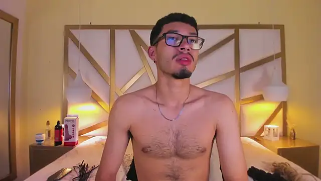 Jaxon Carter online show from April 2026 02:04:02 AM