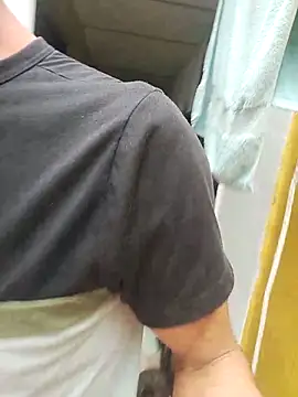 Brayanellatino online show from March 2026 04:51:01 PM