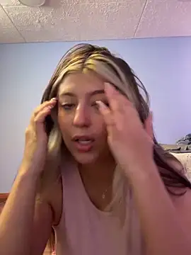 Bella  Lane online show from December 2025 07:42:02 PM