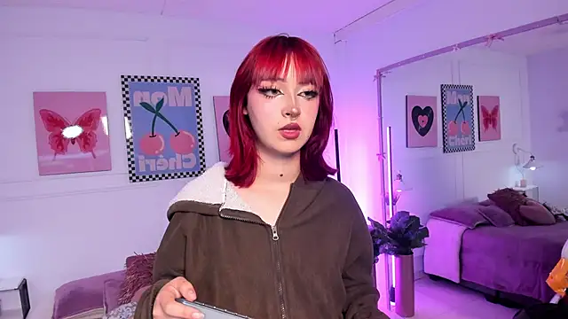 Zoe Lynch  online show from January 2026 11:45:02 AM