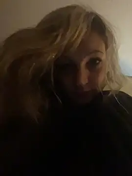 nicole9666 online show from November 2025 06:56:02 AM