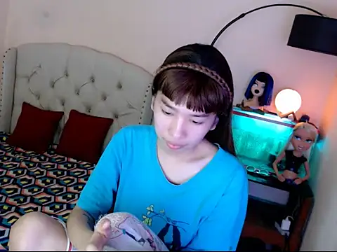 ShantalFoxxy  online show from November 2025 01:39:01 AM